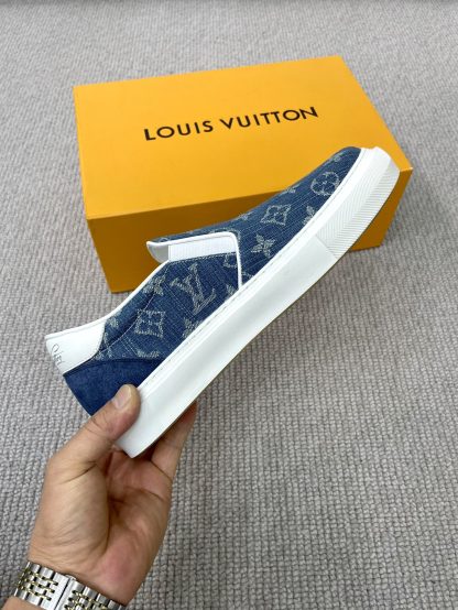 Louis Vuitton Men's Fashion Casual Sports Shoes - Image 5