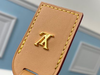 Louis Vuitton autumn and winter new Odeon medium handbag - Image 5