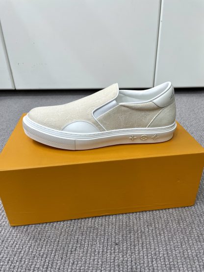 Louis Vuitton Men's Fashion Casual Sports Shoes - Image 5