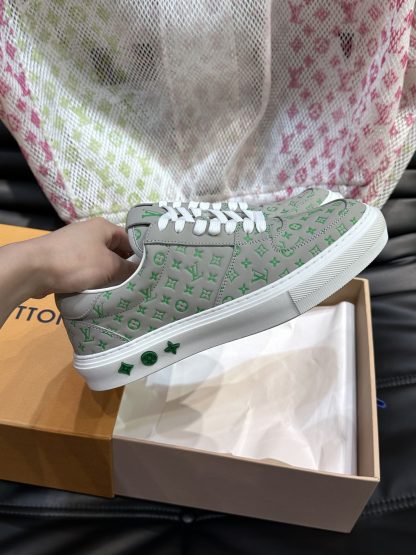 Louis Vuitton men's high-end casual sports shoes - Image 5