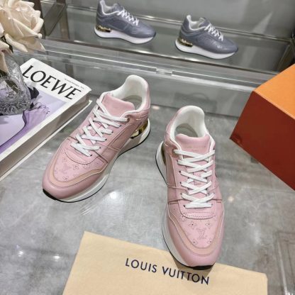 Louis Vuitton Neo Run Away sneakers - Image 6