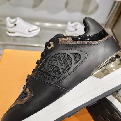 Louis Vuitton Neo Run Away sneakers - Image 6