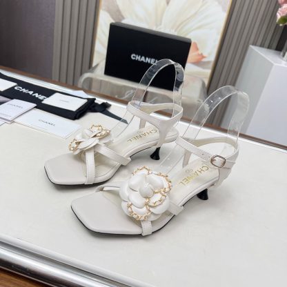 Chanel Spring/Summer Dancing Shoes Series White Retro Custom Flower Stiletto Sandals Heel Height 5cm - Image 5