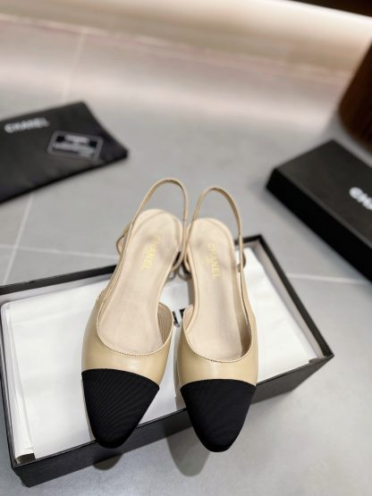 Chanel pointed lambskin apricot sandals - Image 5