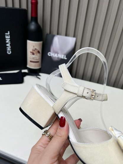 Chanel white spring and summer celebrity temperament super durable thick heel sandals - Image 4