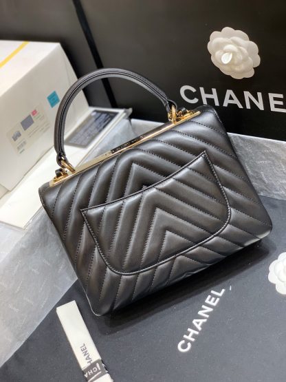 Chanel Black CC Large V Check Chain Bag - Image 5
