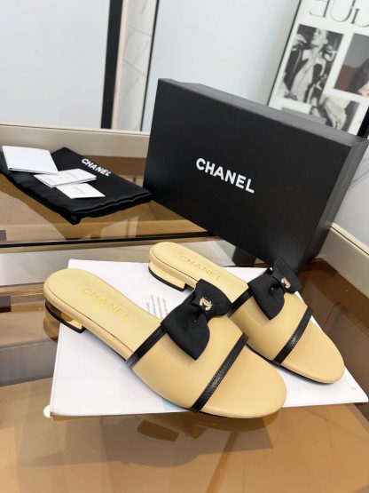 Chanel Spring and Summer Apricot Color with Cute Bow Flat Sandals - Image 5