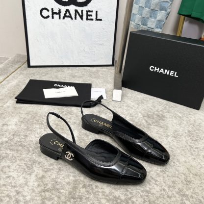 Chanel Spring and Summer Dance Shoes Series New Black Glossy Retro Sandals - Image 5