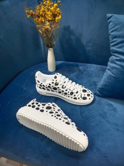 Louis Vuitton Time Out sneakers - Image 6