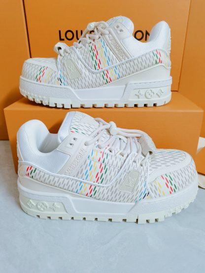 Louis Vuitton Trainer DIY Buckle Sneakers - Image 5
