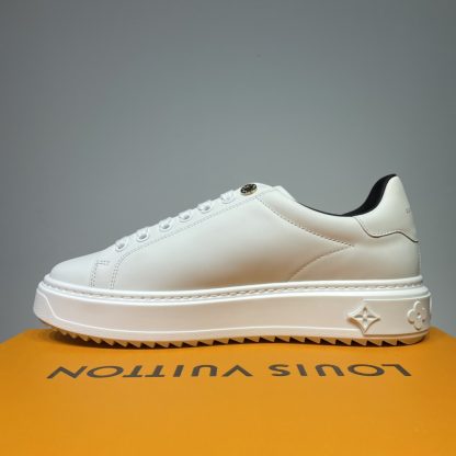 Louis Vuitton low-top new casual couple shoes - Image 6