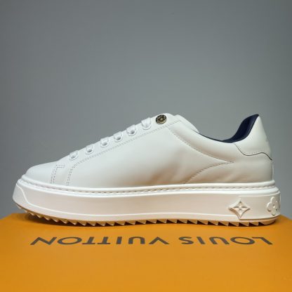 Louis Vuitton low-top new casual couple shoes - Image 6