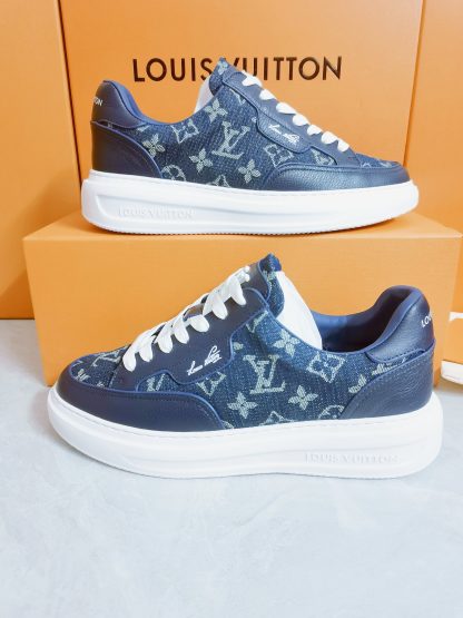 Louis Vuitton classic casual sports sneakers - Image 5