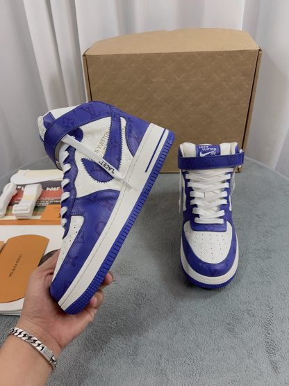 Louis Vuitton couple's co-branded sports shoes - Image 5