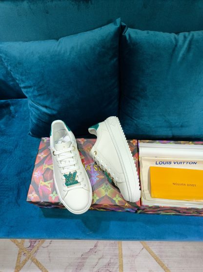 Louis Vuitton Valentine's Day limited edition couple casual sports sneakers - Image 6