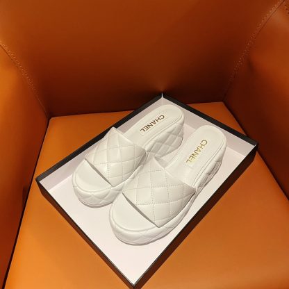 Chanel new white high-heeled sandals, heel height 7.5cm - Image 5