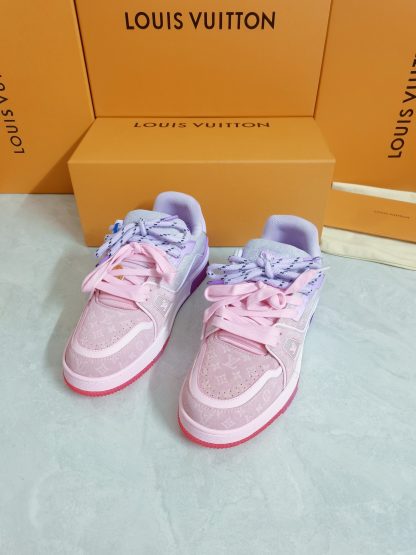 Louis Vuitton washed popular men's sports shoes - Image 5