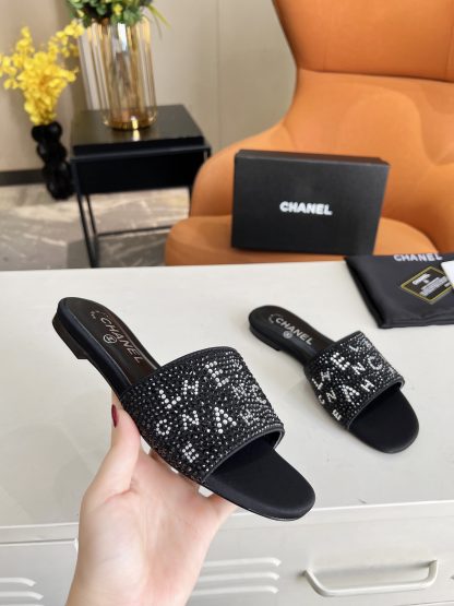 Chanel's most beautiful early spring super shiny beautiful water brick black sandals - Image 4