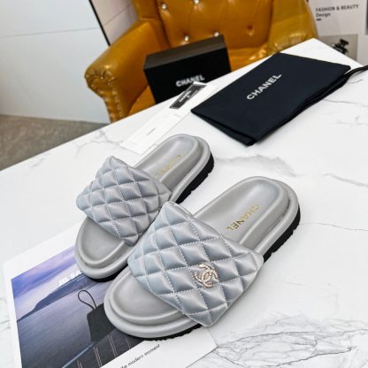 Chanel Couple's High-end Fashionable Gray Sandals - Image 5