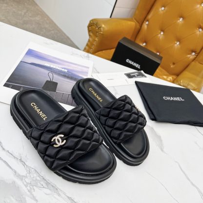 Chanel Spring and Summer Electric Embroidered Diamond-patterned Platform Black Sandals - Image 5