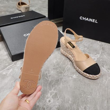 Chanel apricot hemp rope contrast color outsole wedge heel fashionable sandals heel height 7cm - Image 5