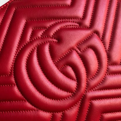 Gucci Marmonf wave pattern red chain shoulder bag - Image 5