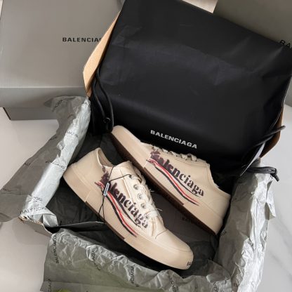 Balenciaga Couple's Retro Fashion Sneakers - Image 5