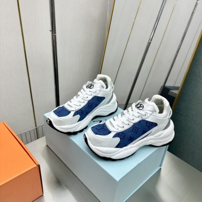 Louis Vuitton Run 55 sneakers - Image 5