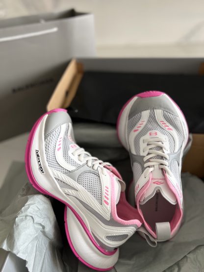 Balenciaga stylish lightweight breathable running shoes - Image 5