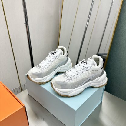 Louis Vuitton Run 55 sneakers - Image 5