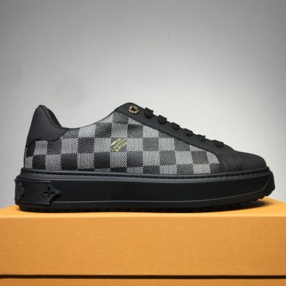 Louis Vuitton low-top new casual couple shoes - Image 5