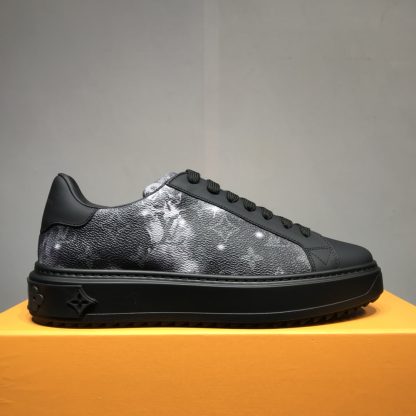 Louis Vuitton low-top new casual couple shoes - Image 5