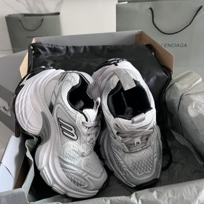 Balenciaga couple's breathable dad shoes - Image 5