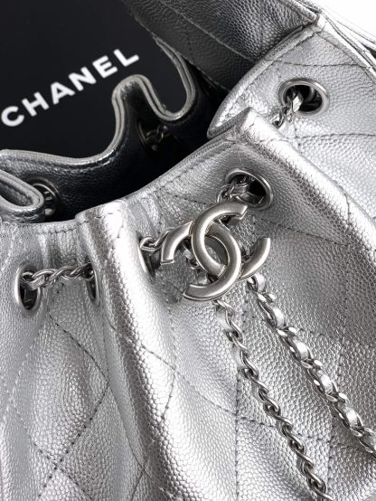 Chanel bag style hippie hobo shiny silver bag - Image 5
