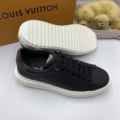 Louis Vuitton low-top new casual couple shoes - Image 5