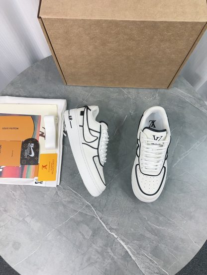 Louis Vuitton couple's co-branded sports shoes - Image 6