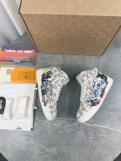 Louis Vuitton couple's co-branded sports shoes - Image 5