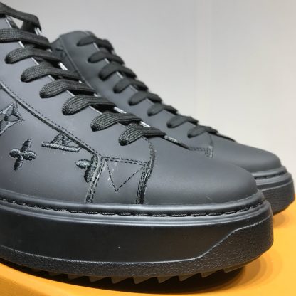 Louis Vuitton mid-cut new casual couple shoes - Image 5
