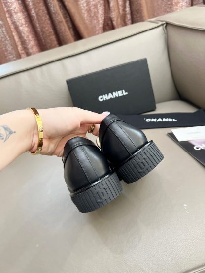 Chanel versatile black matte slim temperament loafers heel height 2cm - Image 4