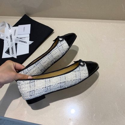 Chanel fashion items black and white elegant and exquisite ballet shoes - Image 5