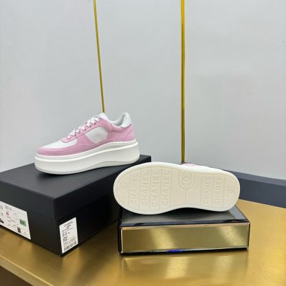 Chanel Pink Casual Versatile Sneakers - Image 5
