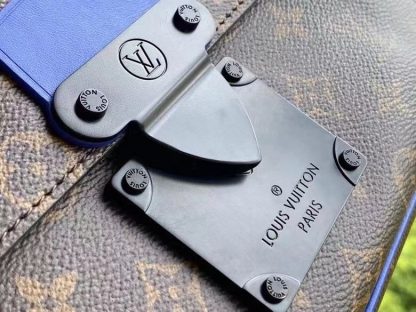 Louis Vuitton S Lock Messenger Bag - Image 5