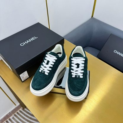 Chanel dark green casual versatile sneakers - Image 5