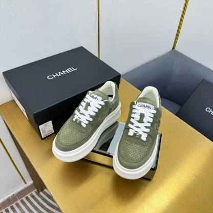 Chanel light green casual versatile sneakers - Image 5