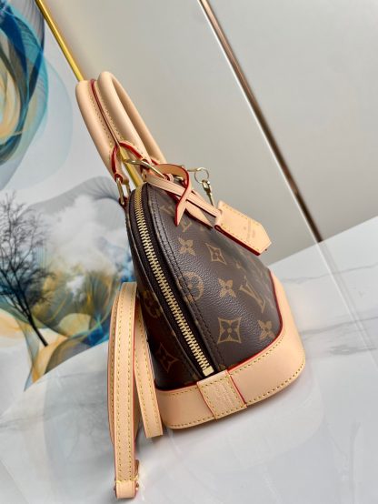 Louis Vuitton ALMA BB monogram shell bag - Image 5