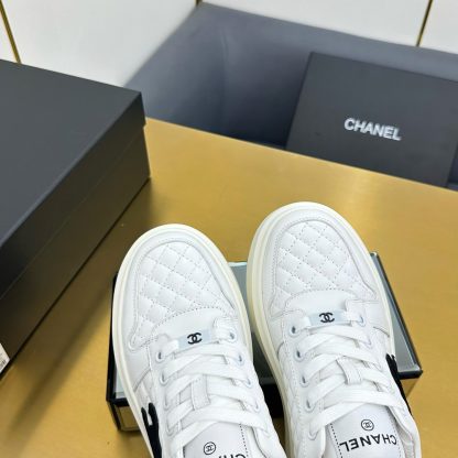 Chanel white with black logo casual versatile sneakers - Image 5