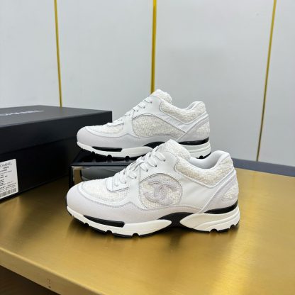 Chanel top white classic embroidered casual sneakers - Image 5
