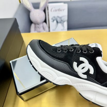 Chanel black classic breathable casual shoes for men and women - Image 5