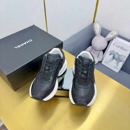 Chanel men's and women's couple's pure black classic casual dad shoes - Image 5