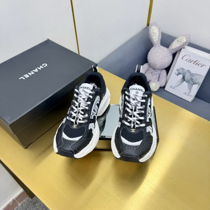 Chanel men's and women's couple's black and white classic breathable versatile casual dad shoes - Image 5